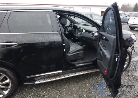 2016 Kia Sorento 3.3L Sxl z USA, uszkodzony, nr VIN 5XYPKDA50GG065946